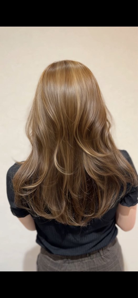 ロング カラー シールエクステ バレイヤージュ ベージュカラー ブリーチ ケアブリーチ カット ヘアカラー 大阪梅田/レイヤー/ ハイトーン/yuuのヘアスタイル