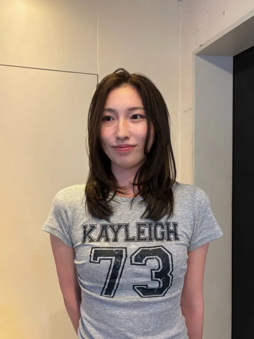 ミディアム カット ヘアカラー トリートメント レディースカット🎀 NANAHAのヘアスタイル