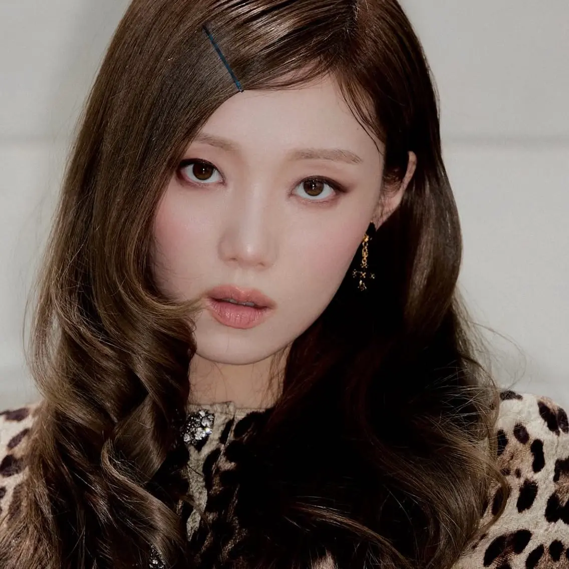 セミロング カラー ブリーチ 透明感カラー ダブルカラー ブリーチなしカラー 顔まわりレイヤー カット ヘアカラー トリートメント nonoka オリーブ/レイヤーのヘアスタイル