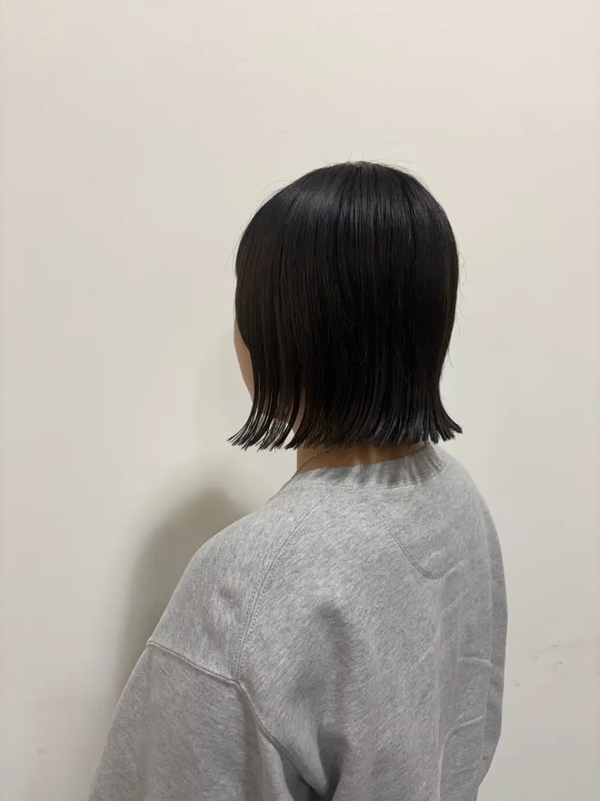 ショート ボブ カット ヘッドスパ 小嶋 咲輝のヘアスタイル