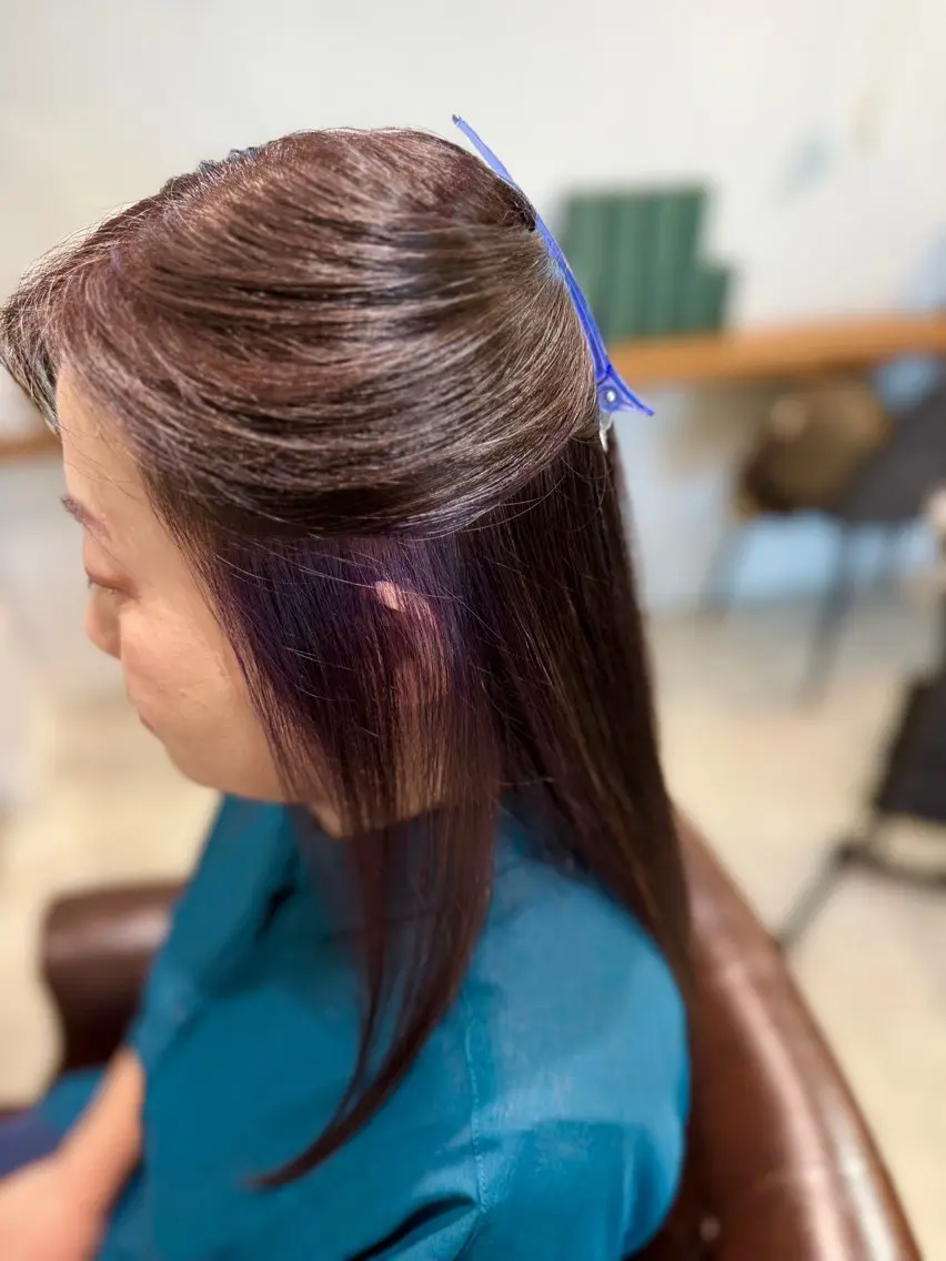 ロング カラー インナーカラー パープルカラー ヘアカラー 手話/耳が聞こえない 🦻🏻/山本しずほのヘアスタイル