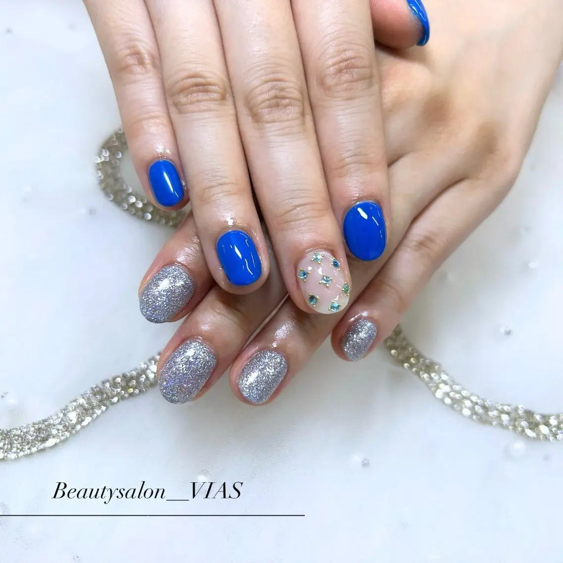 ネイル ハンドネイル VIAS 〜EYE&NAIL〜のマツエク・マツパデザイン