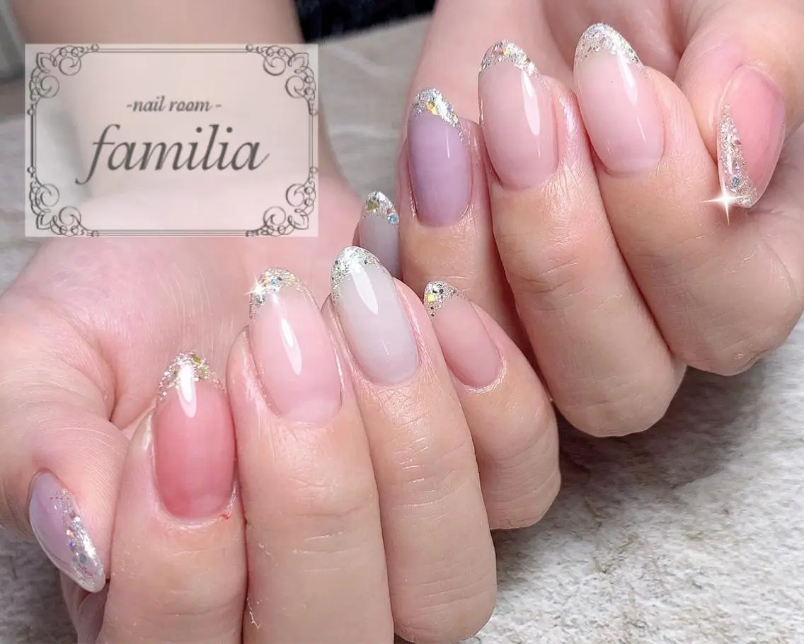 ネイル ハンドネイル -nailroom- familiaのネイルデザイン