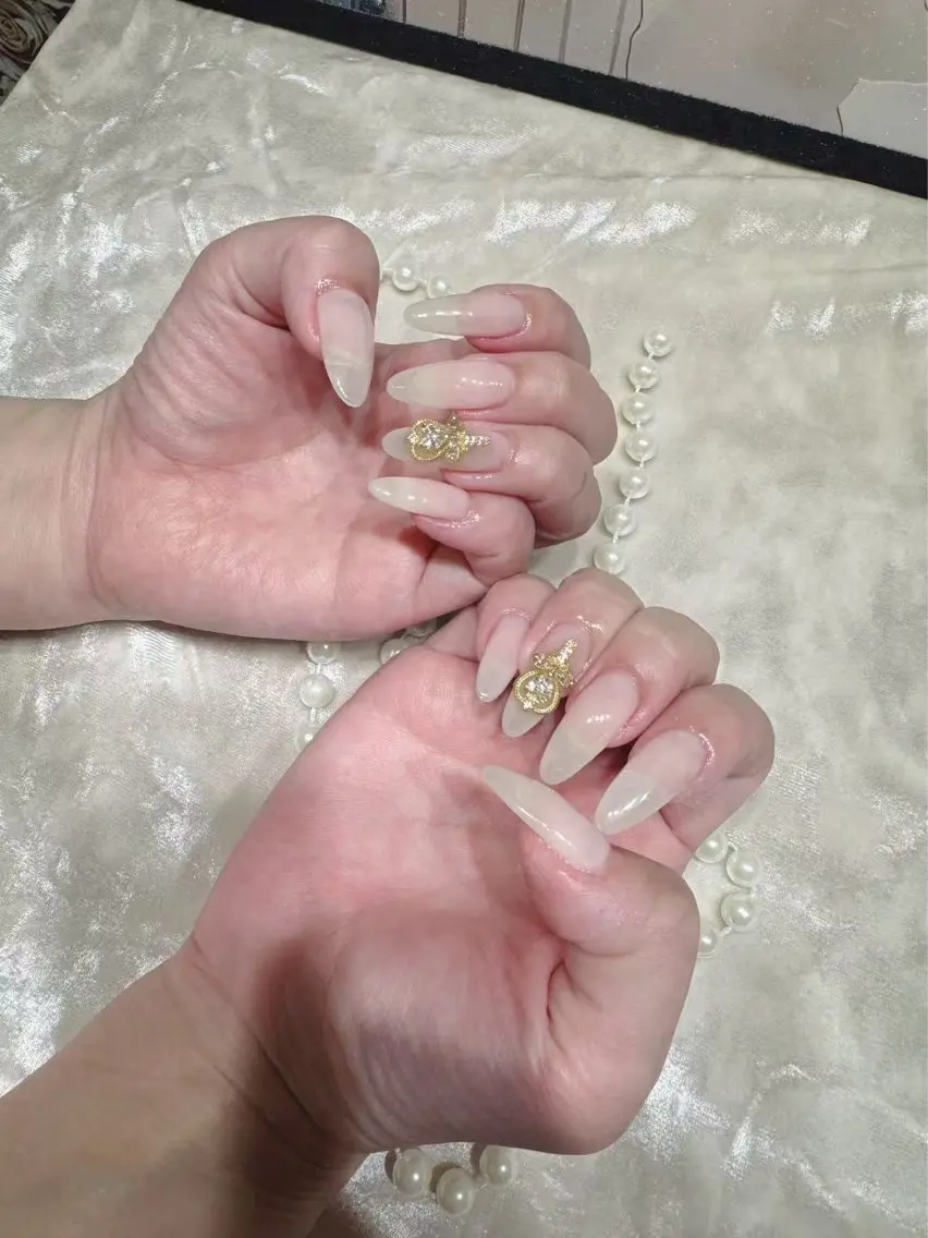 ネイル アートネイル フットネイル ジェルネイル ハート マグネットネイル Babarla Nailのネイルデザイン
