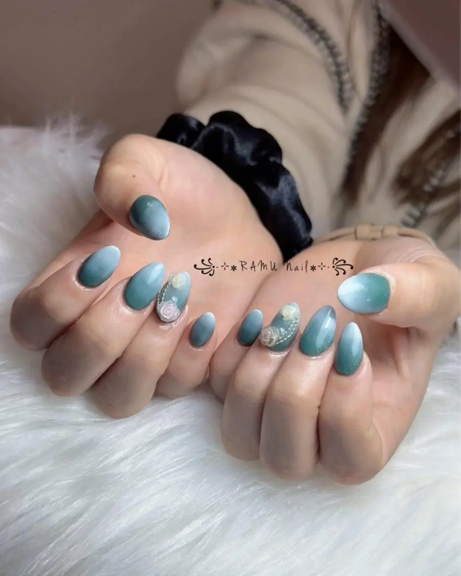 ネイル フレンチネイル 韓国ネイル シンプルネイル ワンホンネイル 冬ネイル ハンドネイル RAMU Nail 恵比寿店のネイルデザイン
