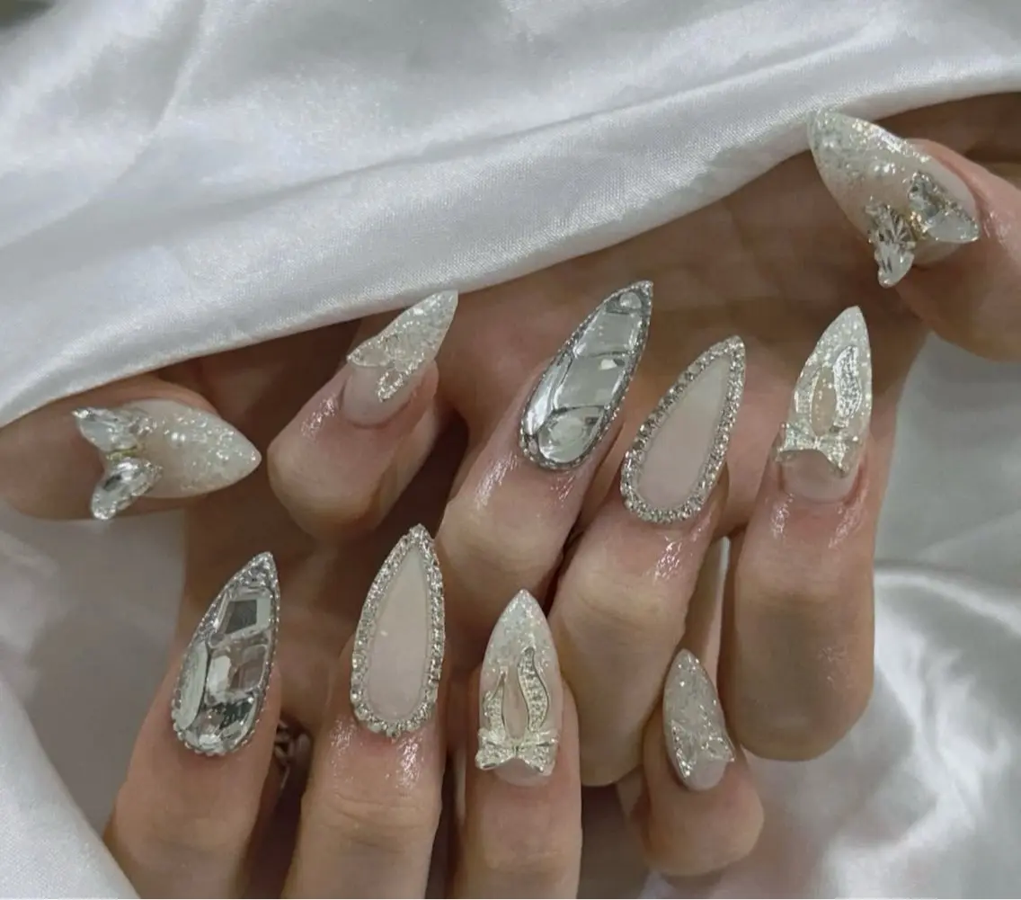 ネイル NailSalon✨ Écrinエクランのネイルデザイン