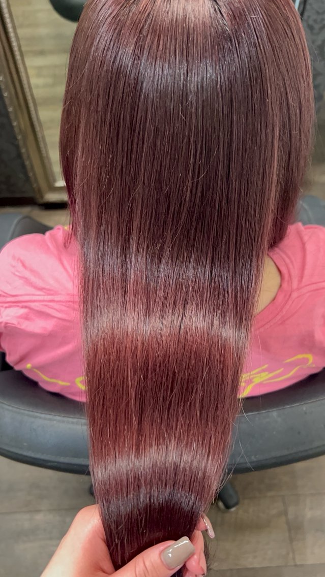 ロング カラー 佐原 恵利香のヘアスタイル