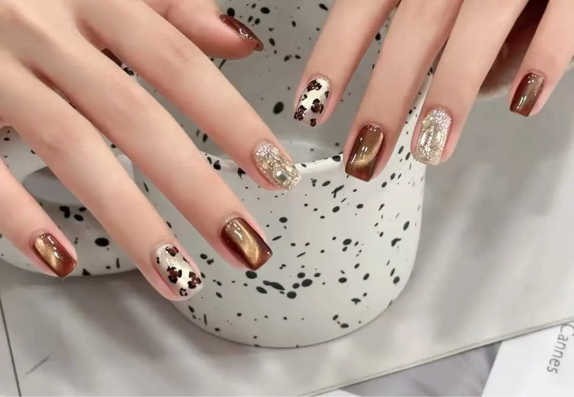 ネイル ハンドネイル H3 Nail シロのネイルデザイン