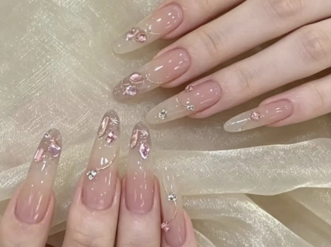 ネイル Yuki Sakai nailのネイルデザイン
