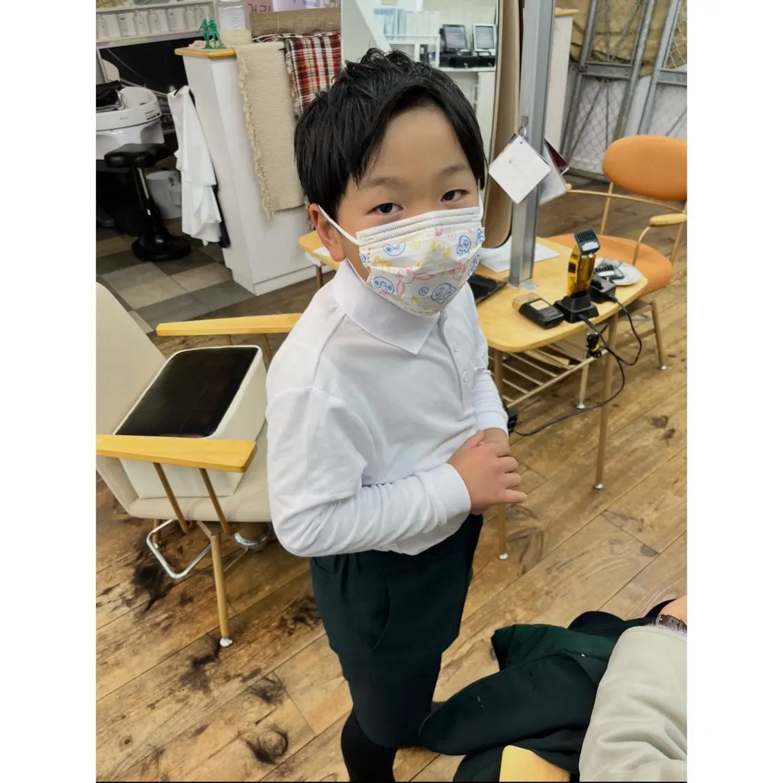 ショート キッズ カット パーマ “slow” 岡本海万。のヘアスタイル