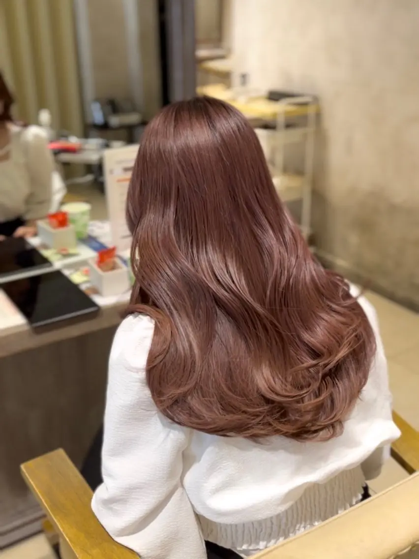 セミロング カラー 高槻No.1🇰🇷 韓国ヘア 橋口陽太のヘアスタイル