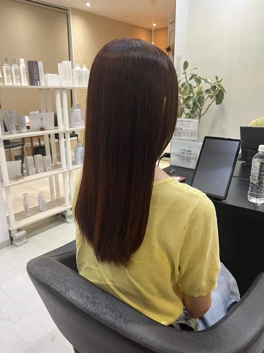 ロング カラー 諸岡 玲のヘアスタイル