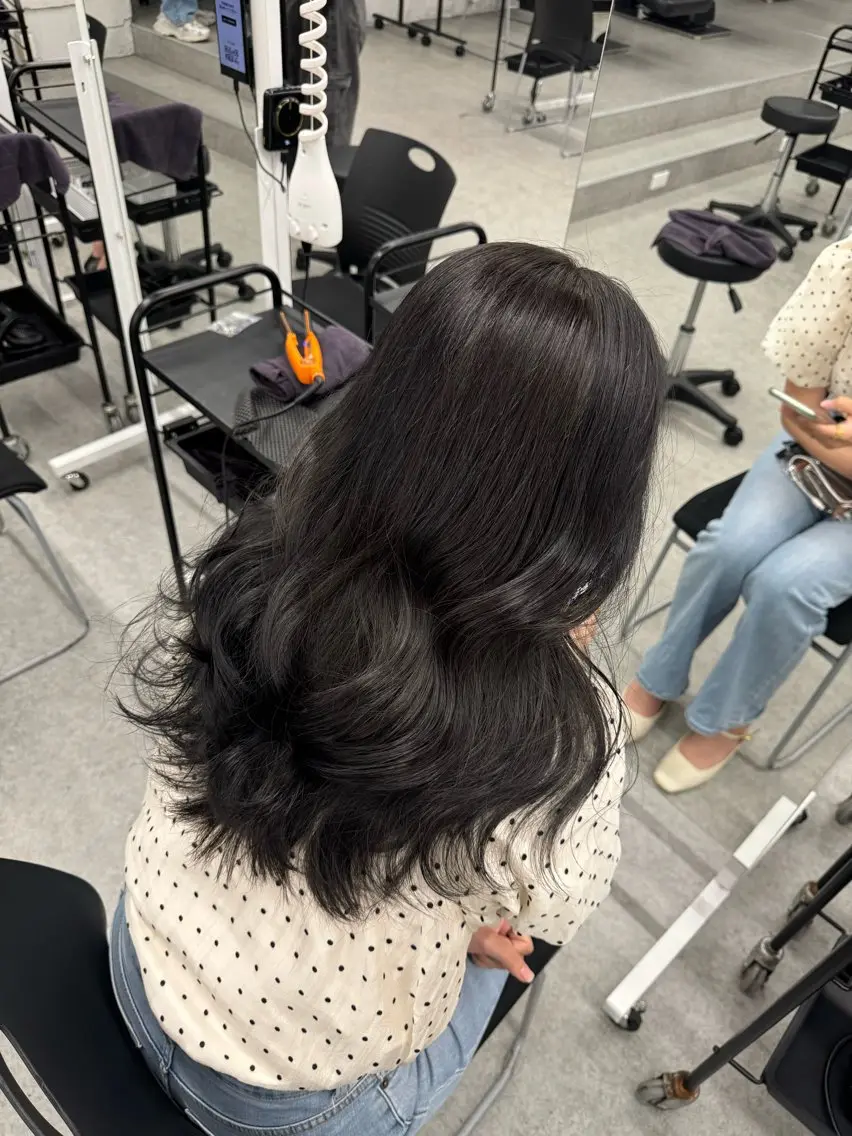 ミディアム カットモデル募集中 ☀️NICHIKAのヘアスタイル