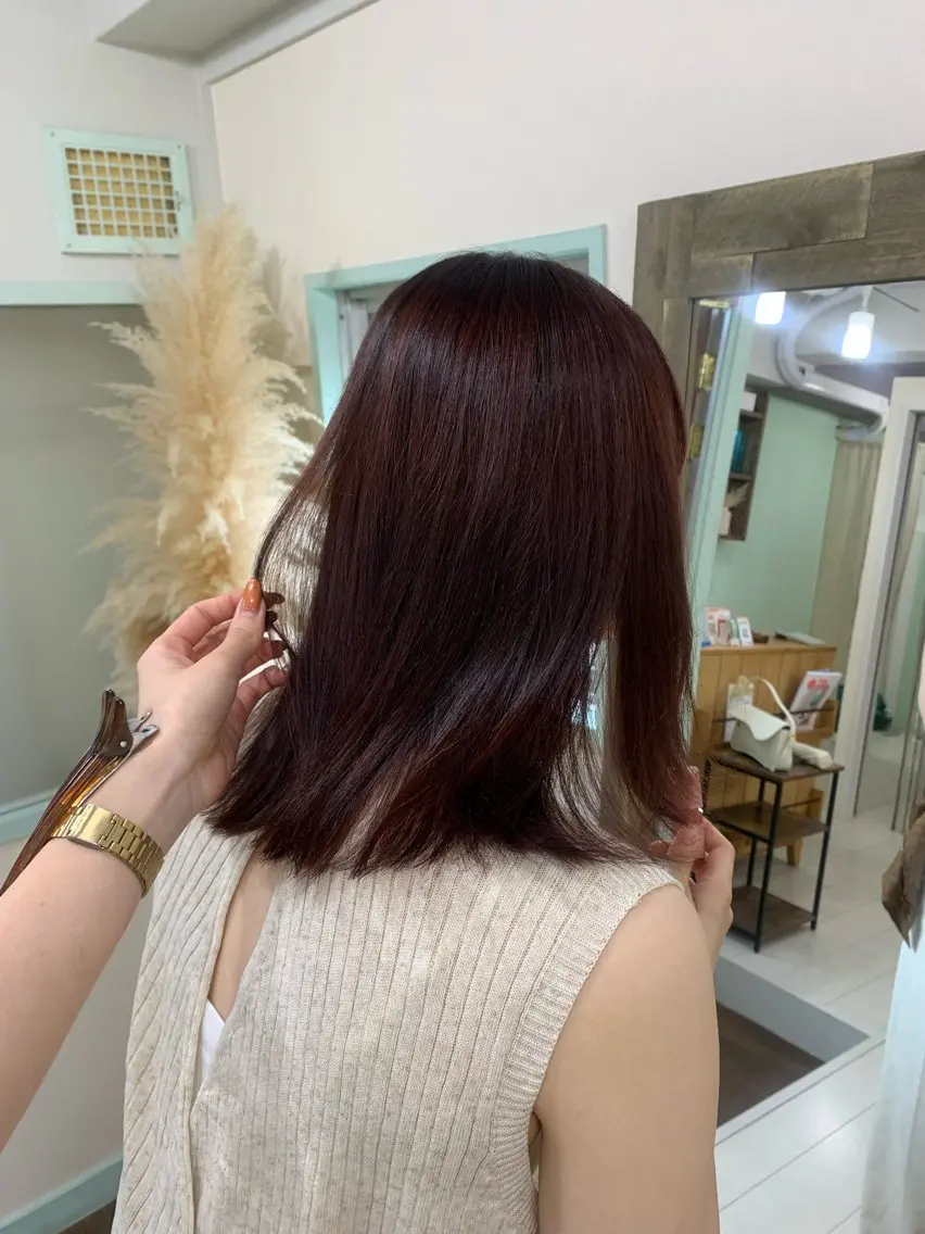 ミディアム カラー ヘアカラー トリートメント riho🪻暗髪/ 色持ちがいいカラーのヘアスタイル