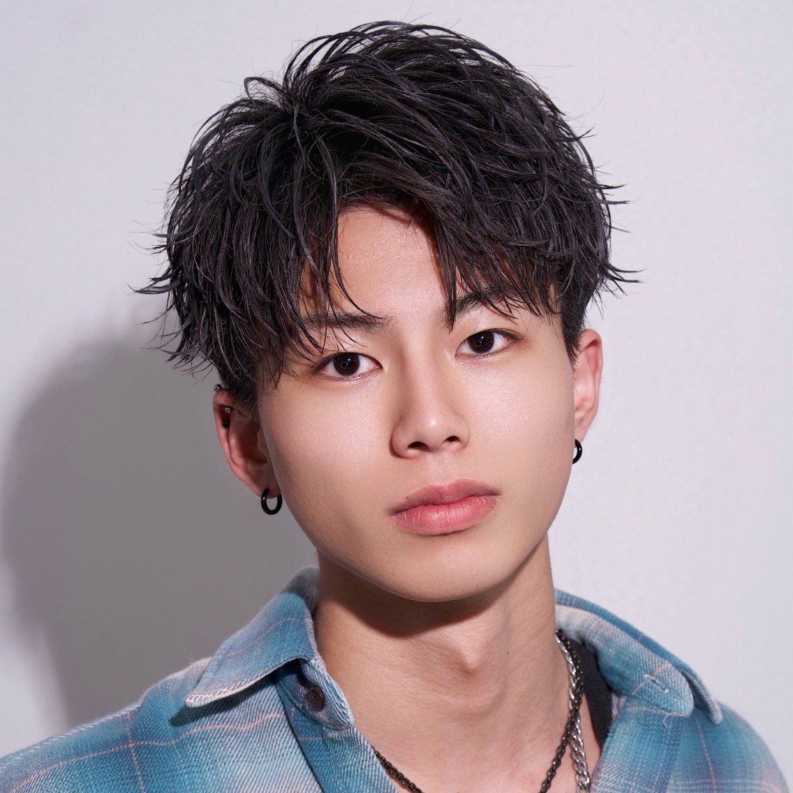 ショート パーマ ヘアアレンジ メンズ アップバング ショートヘア 柴﨑 悠利 天神 メンズカットのヘアスタイル