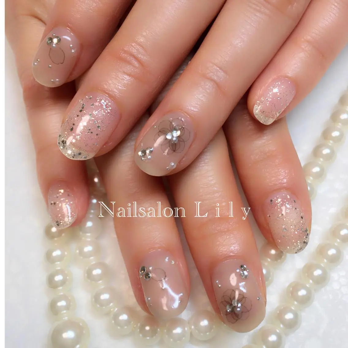 ネイル クリアネイル Lily*nail 🌻Mii🌻のネイルデザイン