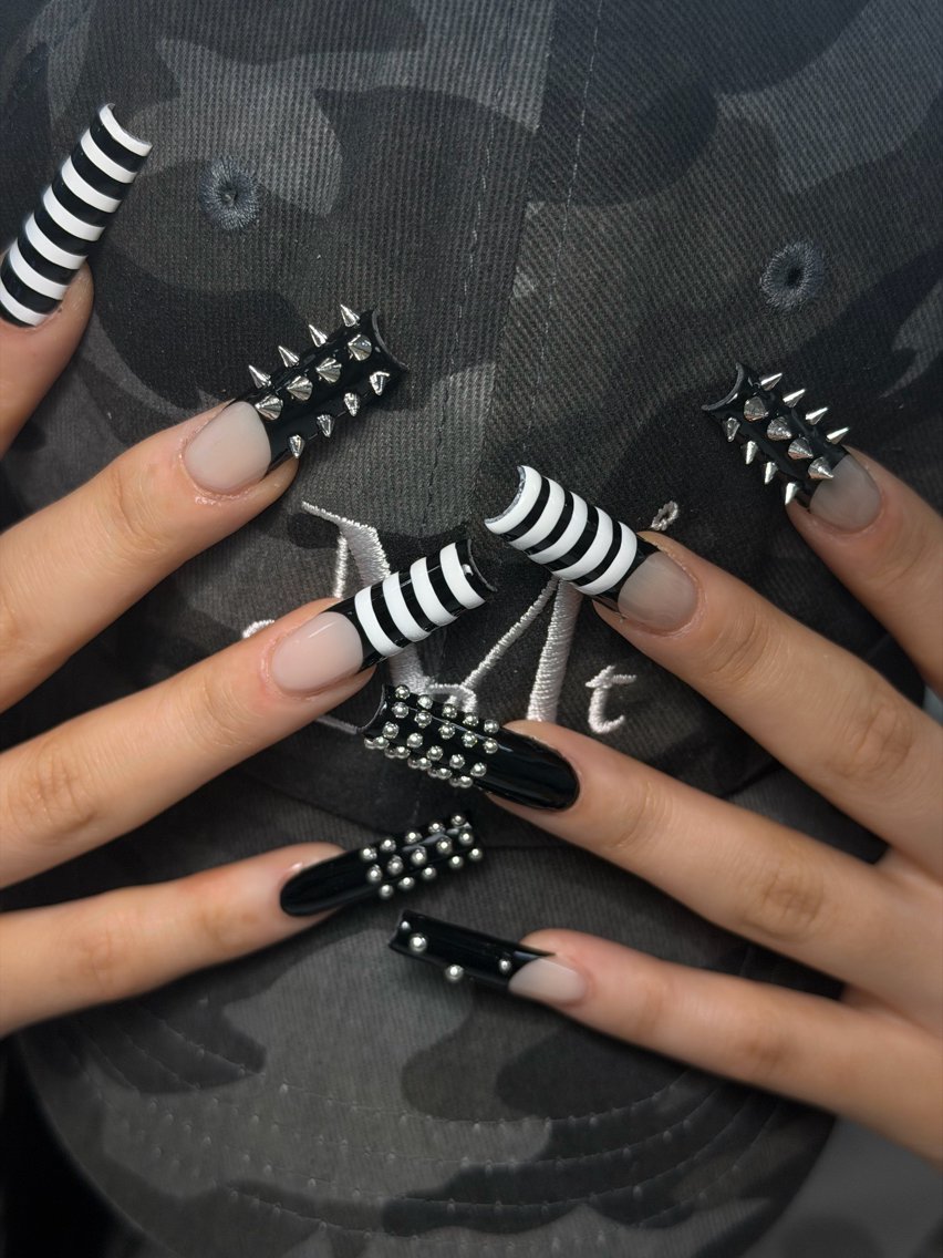 ネイル 韓国ネイル シンプルネイル ワンホンネイル ハンドネイル CoMo Nailのネイルデザイン