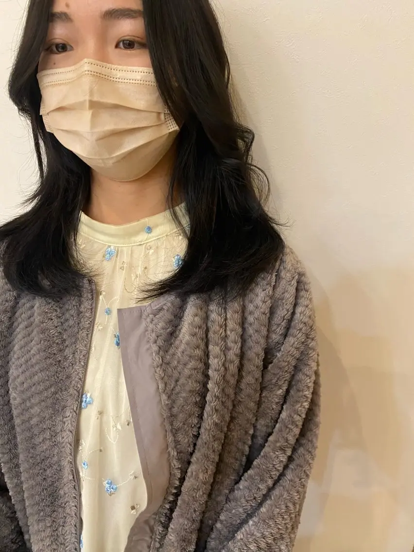 セミロング 田崎 暁大のヘアスタイル