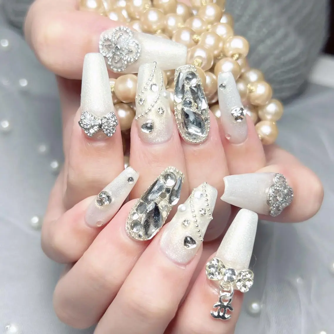 【ハンド】🦩チップ長さだし+持ち込みデザイン(ゴテゴテデザイン10本ok!)17980🩷💗の写真