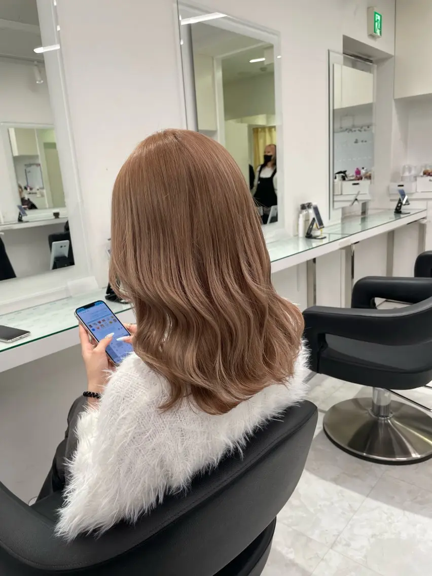 ロング カラー ヘアアレンジ ウルフカット×ハイ トーン職人🤍ゆうひのヘアスタイル