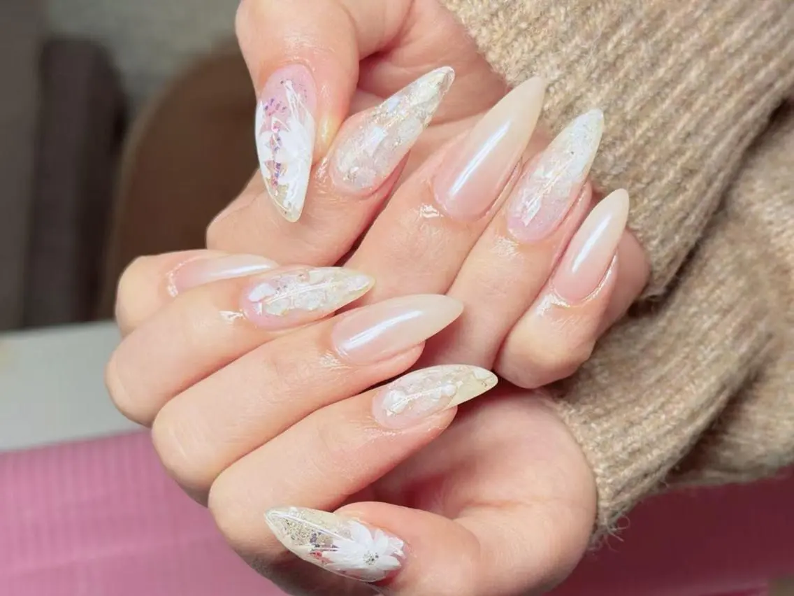 ネイル かすみ ✨のネイルデザイン