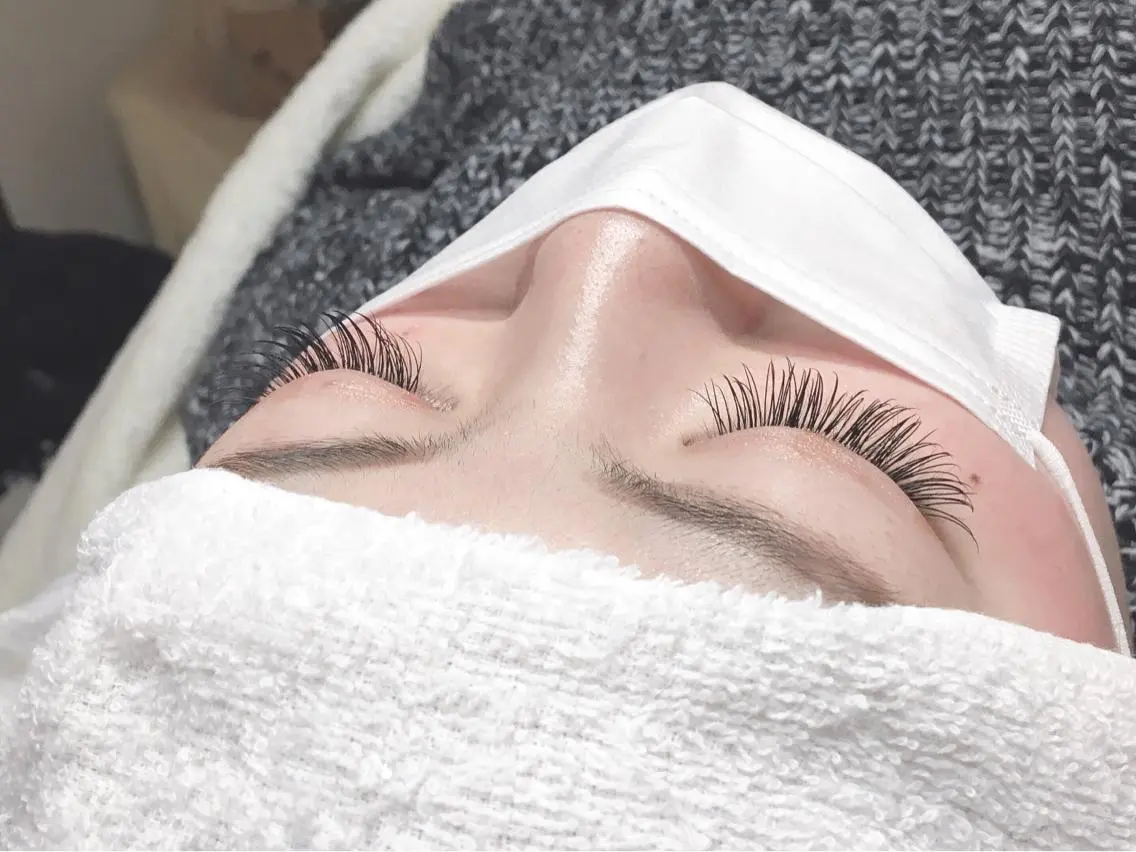 ロング カラー パーマ ヘアアレンジ メンズ キッズ ネイル マツエク・マツパ brille ~eyelash~のマツエク・マツパデザイン