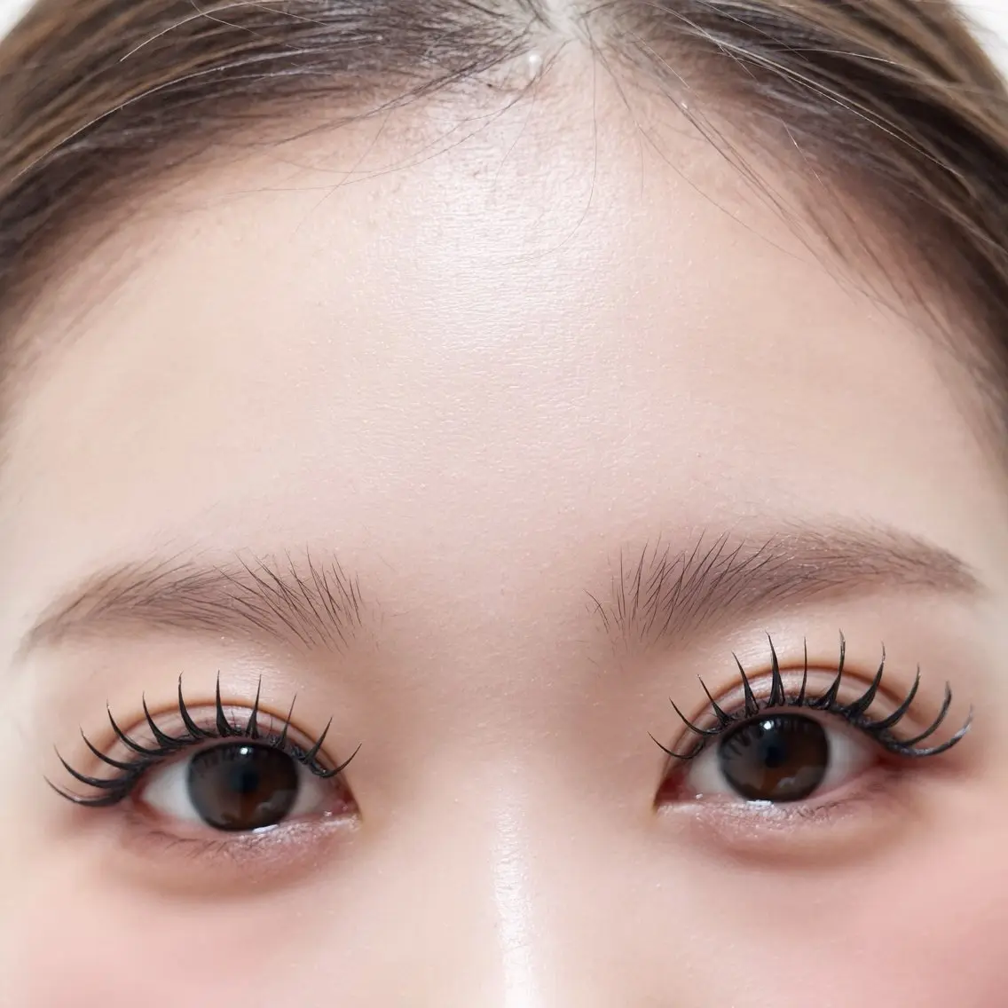 マツエク・マツパ マツエク Modek's 西宮 akariのヘアスタイル