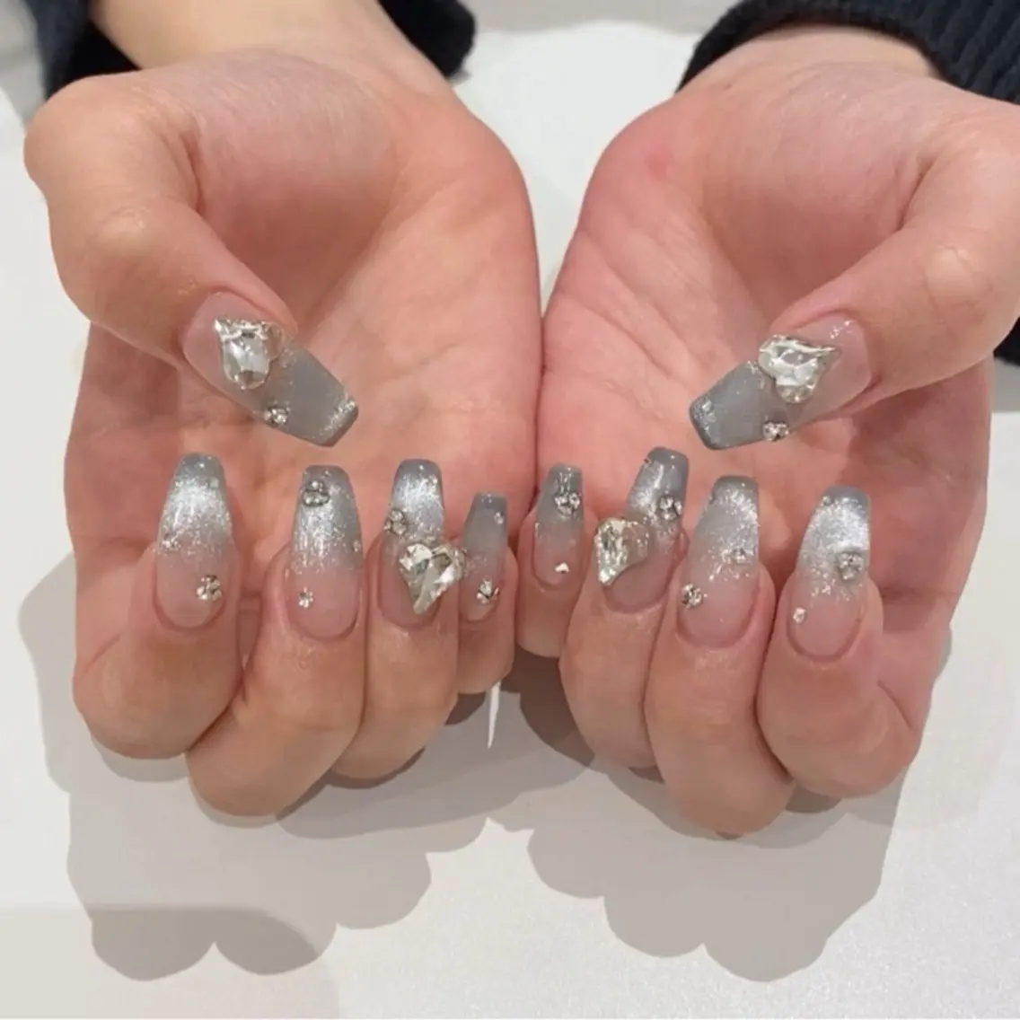 ネイル 長さ出し グラデーション キラキラネイル マグネットネイル ニュアンスネイル Lee Nails チップ長さだし専門店のネイルデザイン