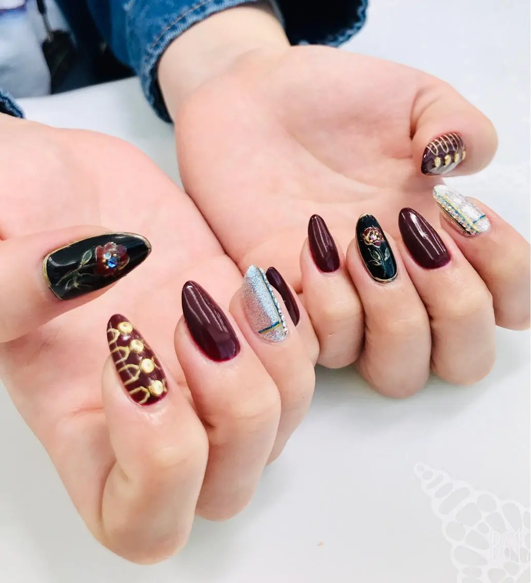 ネイル 持ち込み 吉田  （ネイリスト）のネイルデザイン