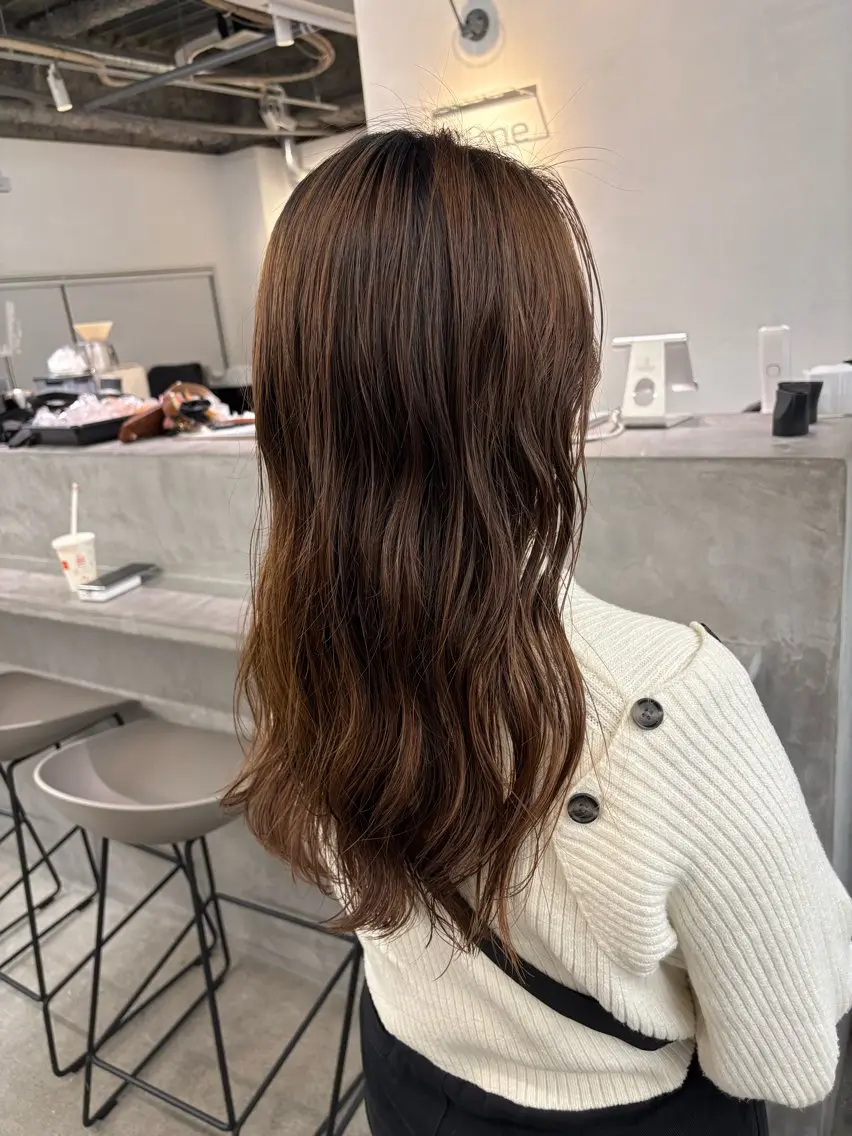ロング パーマ ボブ ウルフカット スパイラルパーマ カット パーマ トリートメント 【お洒落パーマ】 Elme　肥塚康汰郎のヘアスタイル