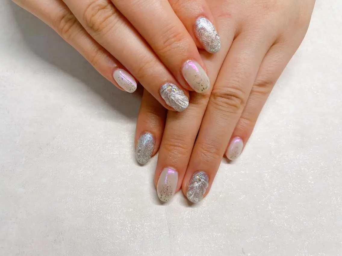 ネイル オーロラネイル フラワーネイル フットネイル フレンチネイル ジェルネイル mogunail &blowのネイルデザイン