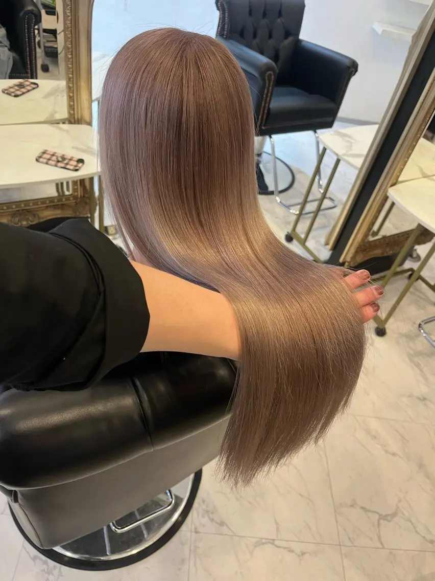 ロング エクステ ケアブリーチ&シール エクステの店和田翔莉のヘアスタイル