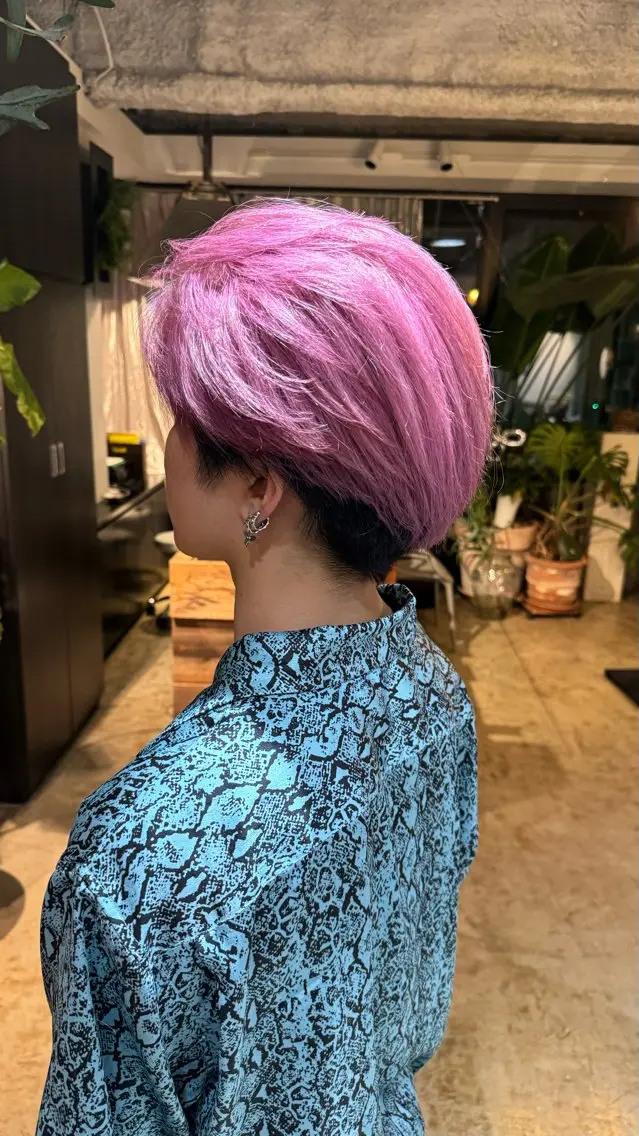 カラー ヘアカラー BEHIND THE CURTAIN りこのヘアスタイル