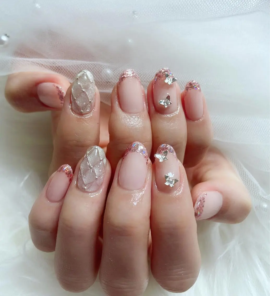 ネイル ハンドネイル ＆ME アンドミーのネイルデザイン