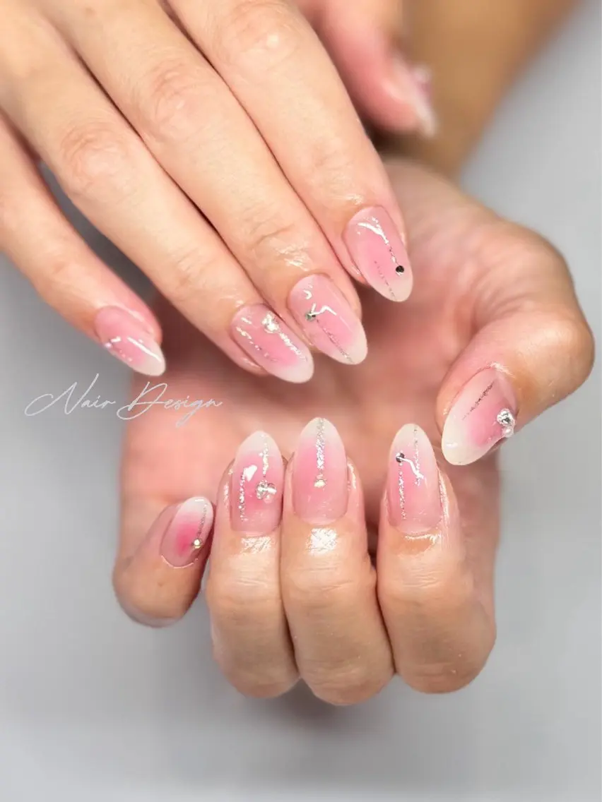 ネイル ハンドネイル ハンドケア 𝓝𝓪𝓲𝓻 𝓝𝓪𝓲𝓵のネイルデザイン