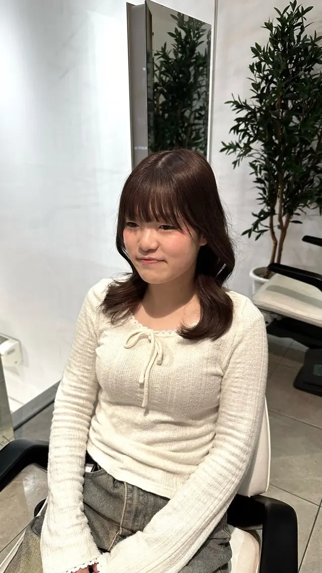 ミディアム カラー ブラウンカラー 透明感カラー 艶カラー/ケアトリー トメント/りの🪽のヘアスタイル