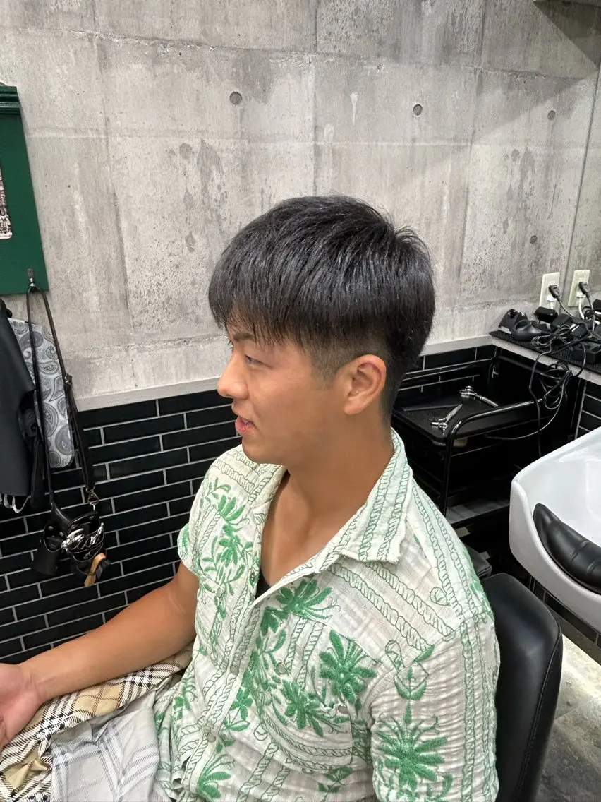 メンズ アイブロウ 眉カット カットモデル募集⭐️ HINANOのヘアスタイル