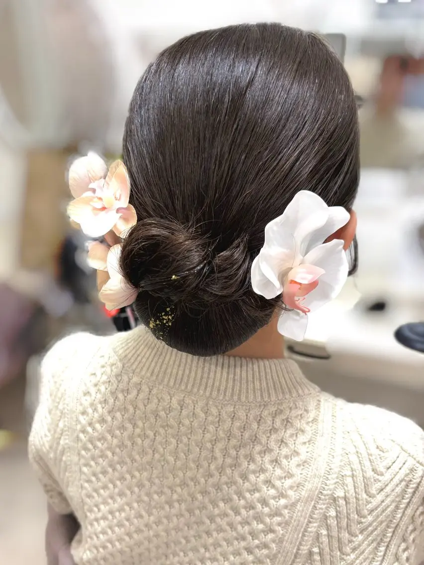 セミロング ヘアアレンジ ヘアメイクサロン 梅田茶屋町のマツエク・マツパデザイン