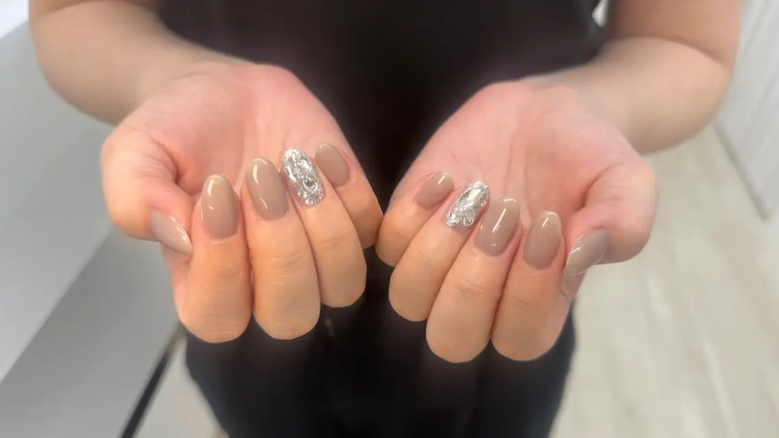 ネイル 長さ出し フットネイル ジェルネイル マグネットネイル 持ち込み ハンドネイル OCEAN nail パラジェル 取扱い店のネイルデザイン