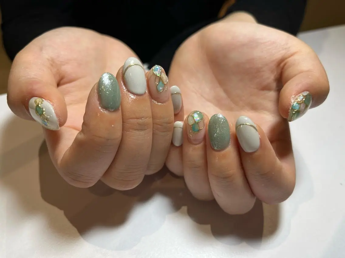 ネイル ハンドネイル イシモト サトのネイルデザイン