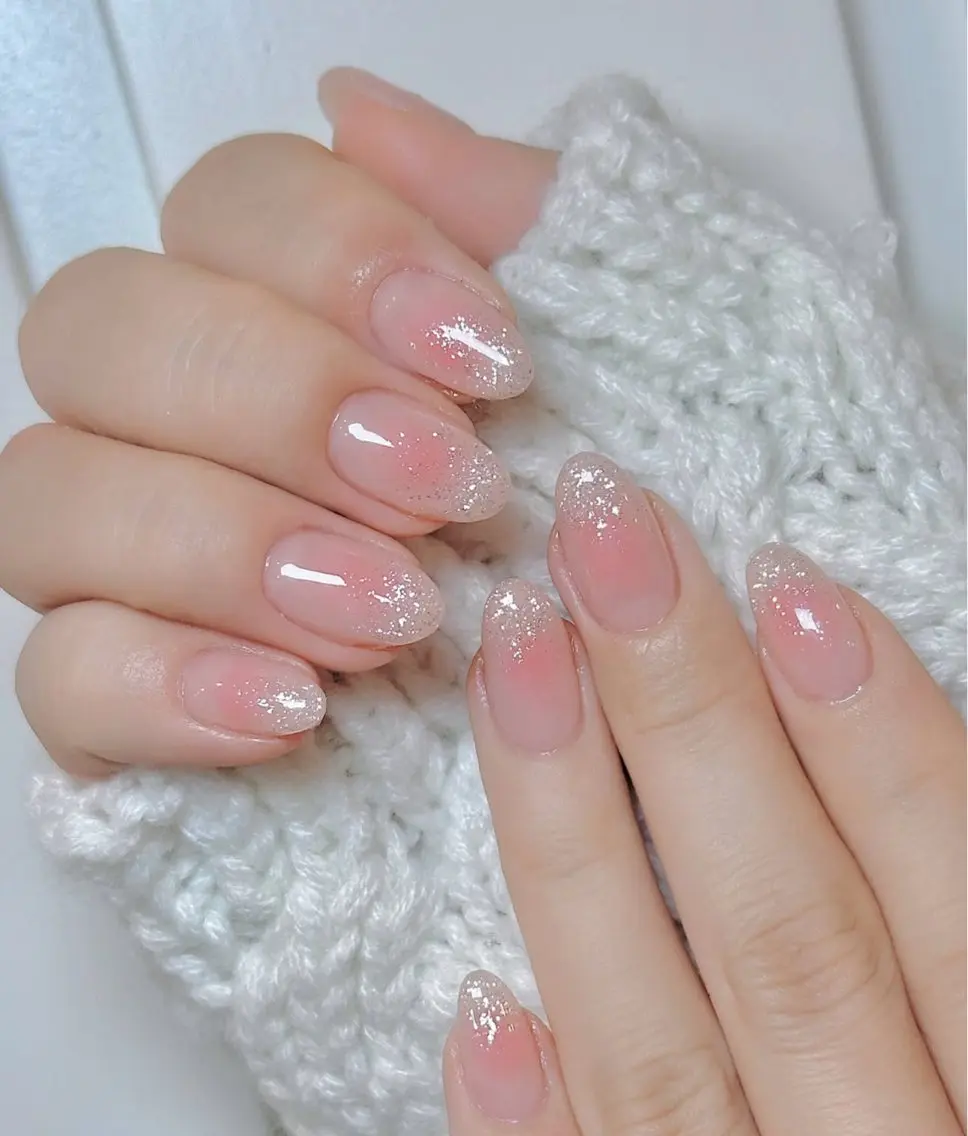 ネイル チークネイル フレンチネイル グラデーション 韓国ネイル マグネットネイル Hana Nailのネイルデザイン