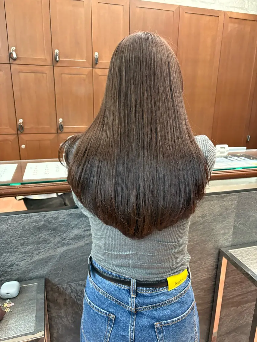 ロング カラー ブラウンカラー チョコレートブラウン 艶髪🪄透明感カラー 井戸大喜のヘアスタイル