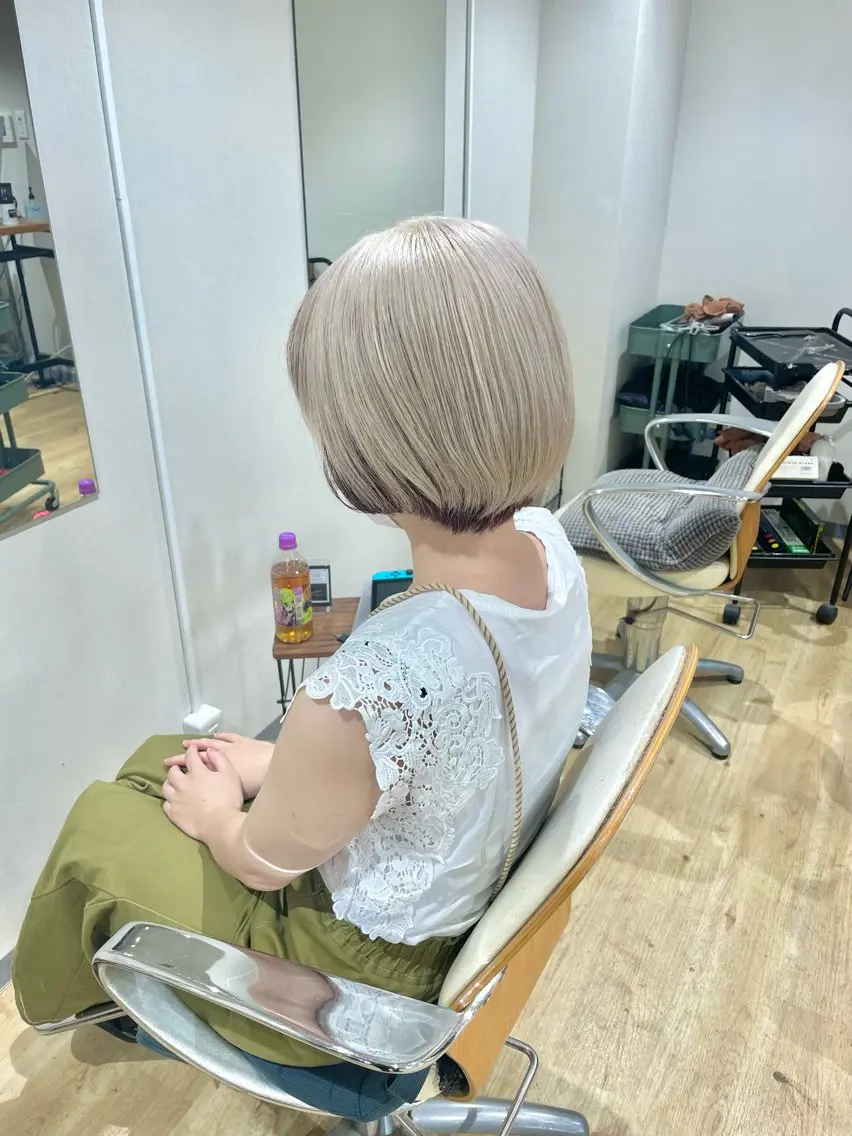 ショート カラー パーマ ヘアアレンジ メンズ ショートボブ メンズバレイヤージュ メンズブリーチ メンズハイライト メンズハイトーン エビスザキレン/メン ズ/心斎橋🌳のヘアスタイル