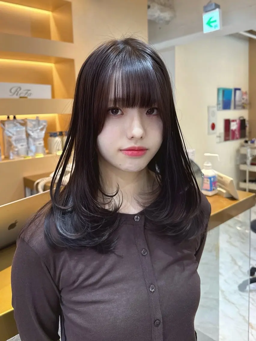 ミディアム レイヤーカット カット ヘアカラー トリートメント ヘッドスパ 🦋韓国レイヤー特化 🦋髪質改善🩵来輝のヘアスタイル
