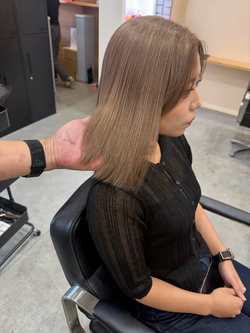 ミディアム ヘアカラー suii..hair designのヘアスタイル