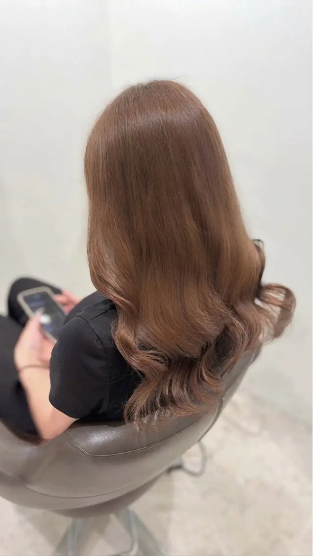 ロング カラー ブリーチ ブラウンカラー ピンクカラー ヘアカラー reo /DONNA高槻店のヘアスタイル
