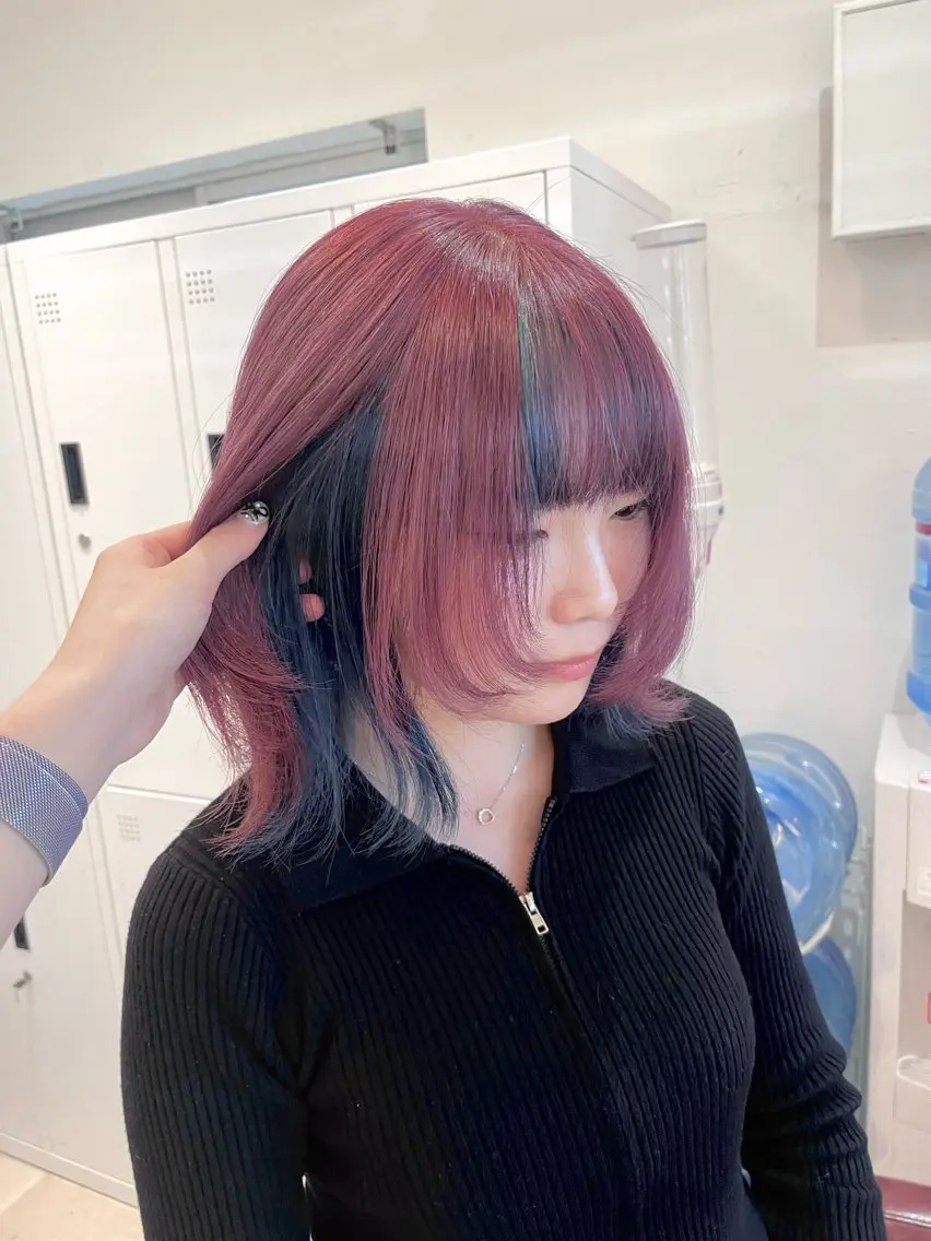 ミディアム ウルフカット ヘアカラー トリートメント ﾚｲﾔｰ🩵透明感 ೀユイ🌙のヘアスタイル