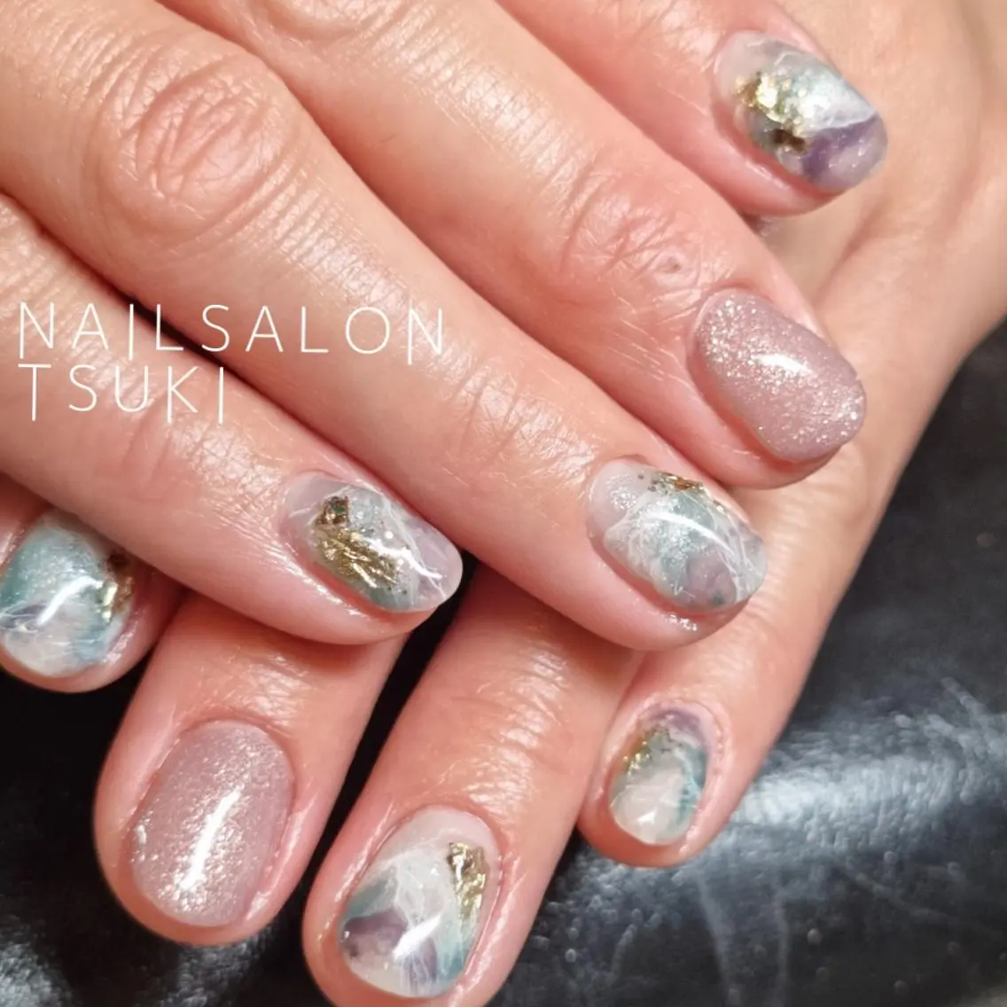 ネイル ジェルネイル ニュアンスネイル オフィスネイル パラジェル シンプルネイル ハンドネイル Nailsalon Tsuki.のネイルデザイン