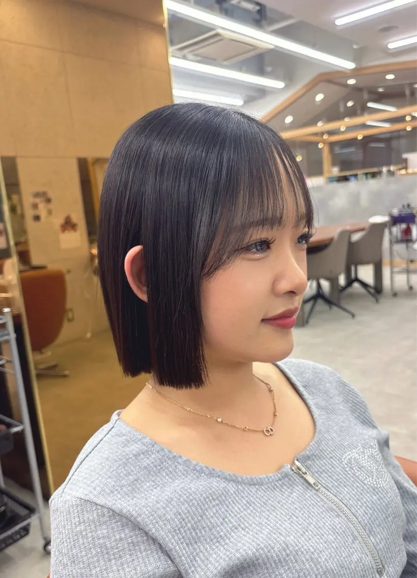 ショート 縮毛矯正 🫧透明感🫧 上岡夕理香のヘアスタイル
