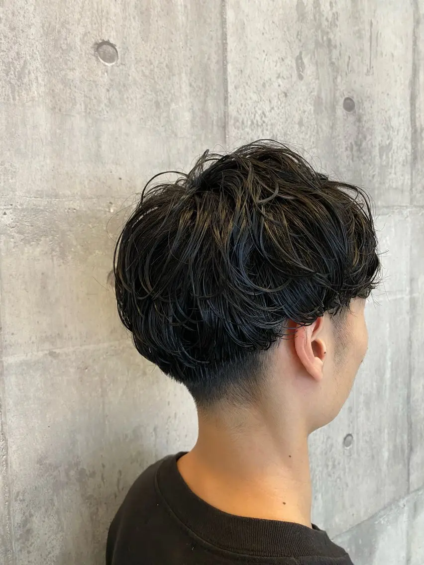 ミディアム パーマ メンズ カット パーマ CHIC 蘭のヘアスタイル